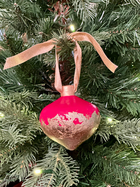 Red Gold Leaf Ornament 1